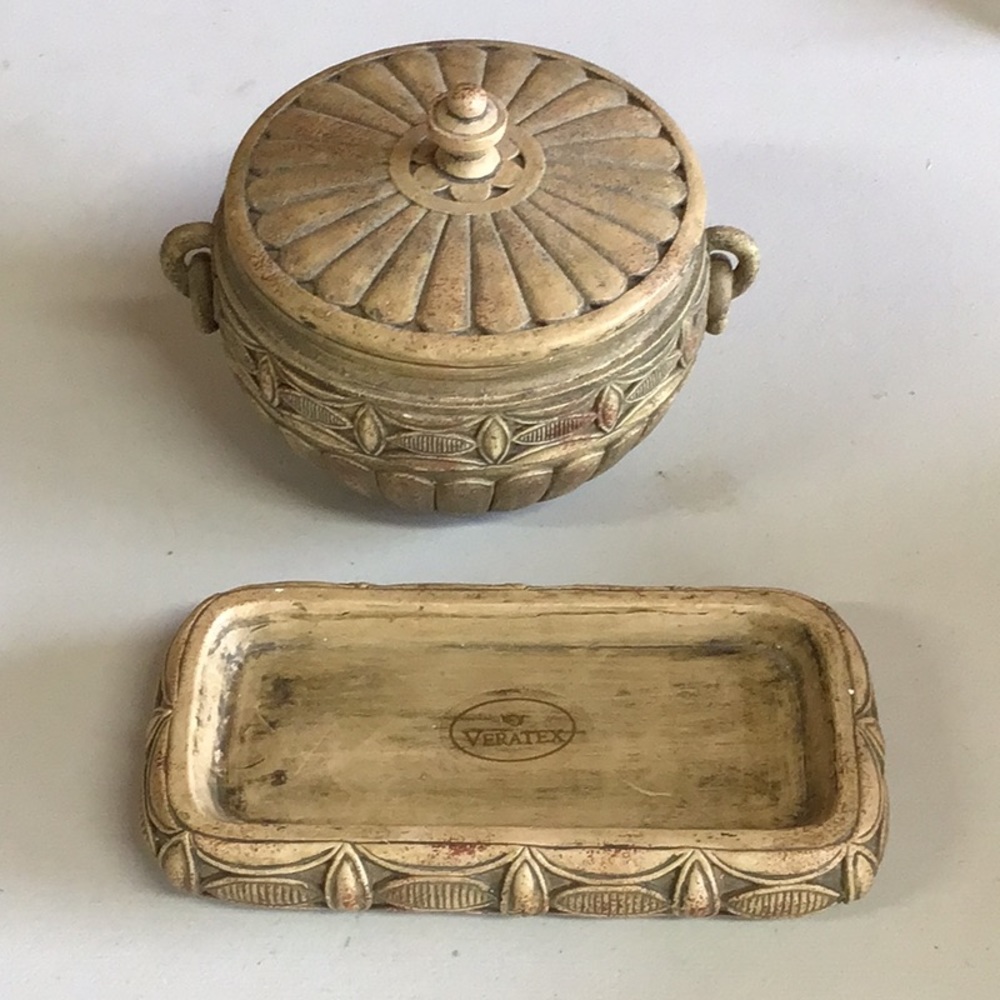 Veratex Acrylic Jewelry Box and Tray Set
